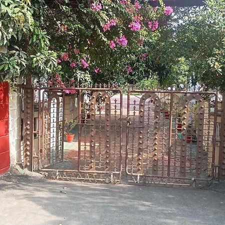 Giriraj Garden Resort Vagholi  Luaran gambar